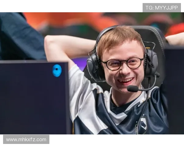 乔约翰逊谈克莱现状认为他需要队友帮助以找回状态