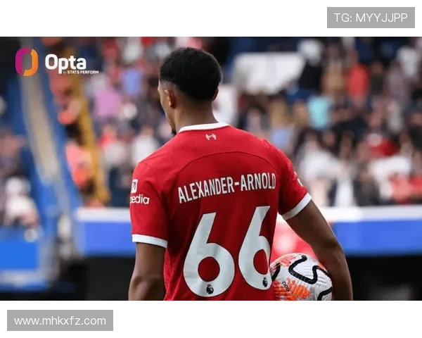 廷伯谈多位置能力与范迪克搭档的优势与信心提升